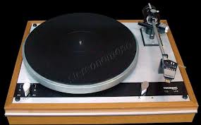 Thorens TD 145.jpg