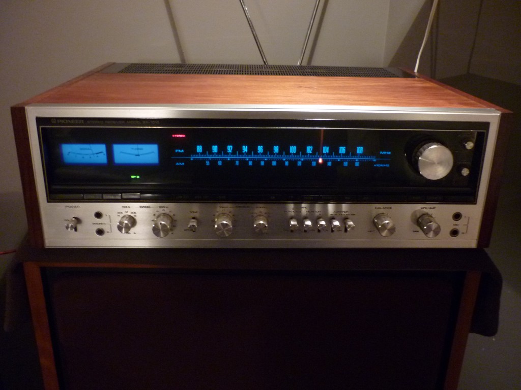 pioneer sx1010.jpg